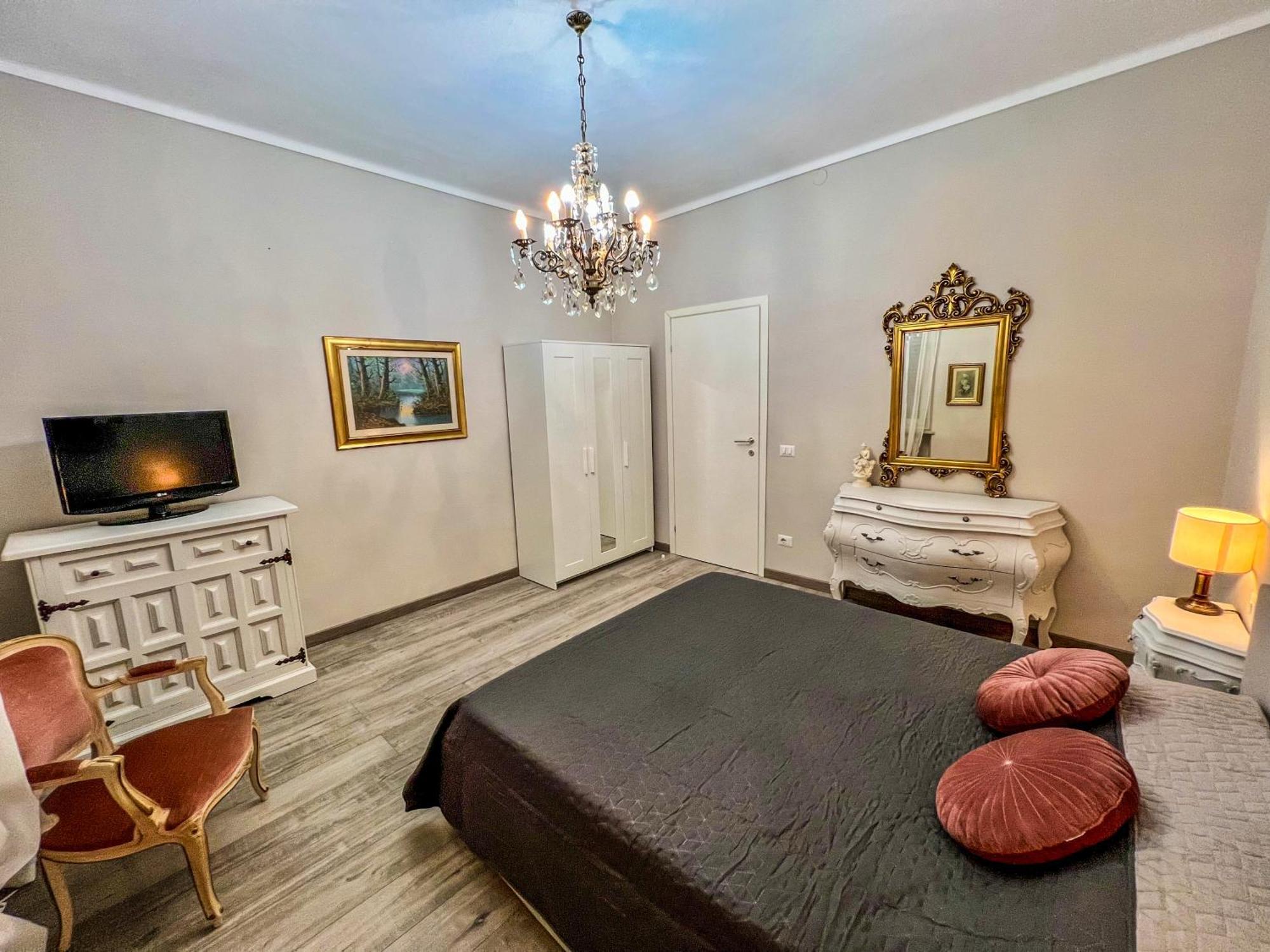Apartamento La Casa Bianca Vercelli Exterior foto